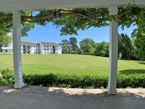 Photo 4- click for photo gallery